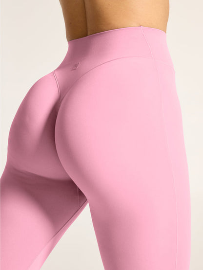 Aggressive Scrunch Legging - Bloom