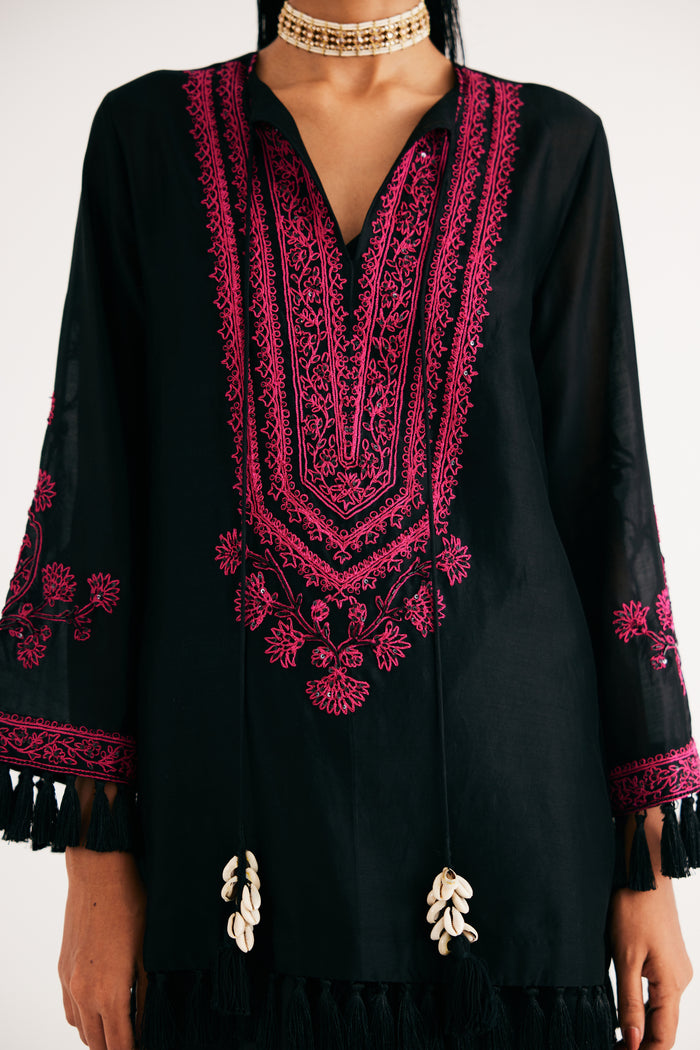 Black Silk Chanderi Embroidered Kurta and Black Mashroo Parrot Print Pant Set