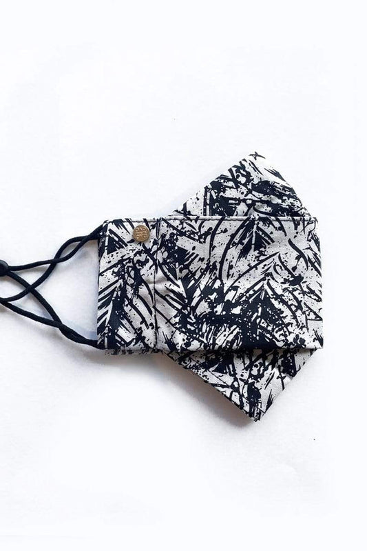 Box Pleated Face Masks Black & White Textured (Box Pleated Mask with Filter Pocket) - Chloe Dao