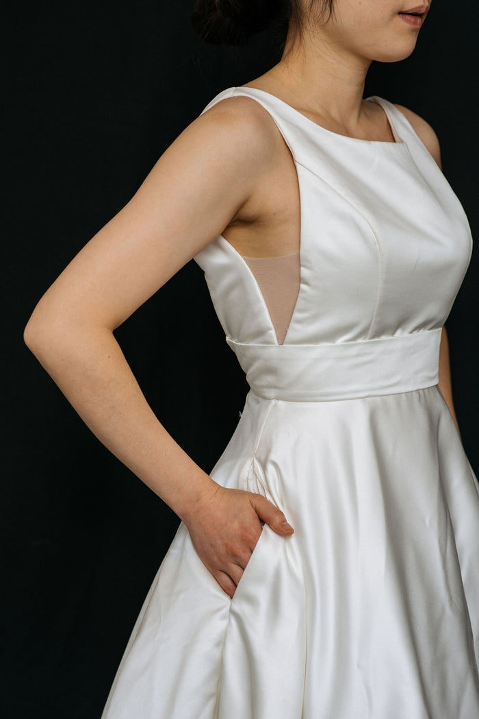 Dress: 2605  Mikaella shortened Waist: 26