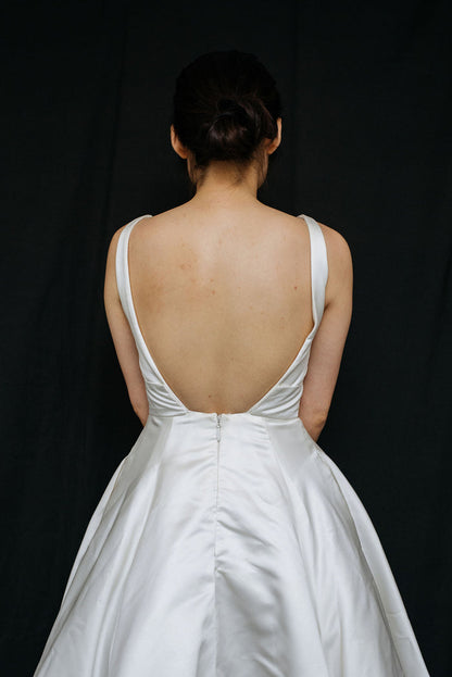 Dress: 2605  Mikaella shortened Waist: 26
