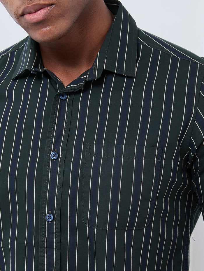 Full sleeves Slim Fit Navy Structured Striper Shirt