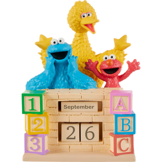 "Sale" Precious Moments x Sesame Street - Share A Smile Today Perpetual Calendar 237401