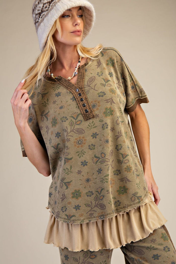 SIGNATURE PRINTED WASHED WAFFLE TOP