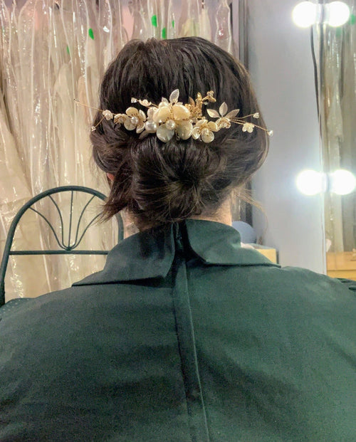 White and Gold Floral Hair Accessories